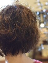 ル リール アンド コー(Le rire co)&nbsp;グロッシーなふわふわパーマ