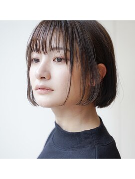 ザ ドッツ(THE DOTS) タイトなミニボブ