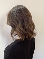 マギー(Magie) アッシュベージュ