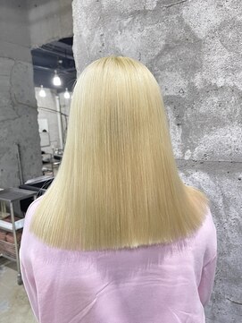 ココ 本八幡(KOKO) #ブロンド #抜きっぱなしブリーチ