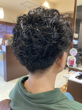 ジールドゥーエ(Zeal due) メンズパーマ