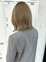 ムク 横浜店(muku)&nbsp;ベージュカラー　ミルクティーベージュ　グレージュカラー