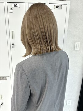 ムク 横浜店(muku) ベージュカラー ミルクティーベージュ グレージュカラー