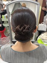 セット アンド バイ ルゥーダ 品川駅前店(SET and..by Rouxda.)&nbsp;タイトシニヨン