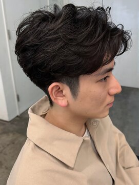 ココ 本八幡(KOKO) □ニュアンスパーマフェザーパーマセンターパートダークアッシュ