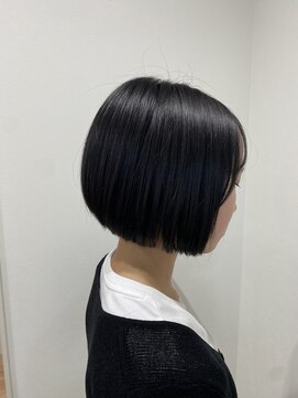 ルシェル 各務原店(le ciel) ぱつっとボブ