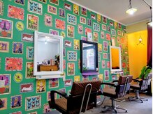 シャンプーは、オートシートでオットマン付。ゆったりリラックス