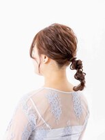 ムクプラス(mucu plus) ルーズ編みおろしヘア