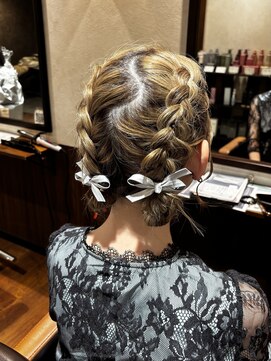 バンブーグラス(Bamboo grass) お呼ばれツインアレンジ