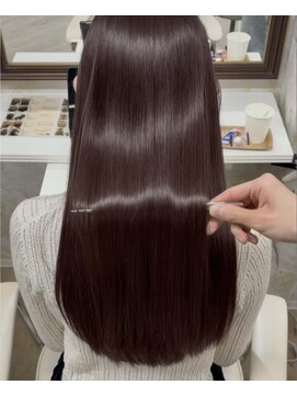 フィガロ ウメダ(FIGARO UMEDA) 髪質改善縮毛矯正【縮毛矯正/梅田/レイヤーカット/30代/40代】