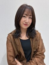 ナンバー 大分中央町店(N°)&nbsp;レイヤーカット韓国風ミディアムくびれスタイルアッシュカラー