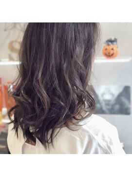 アッシュ 北千住店(Ash) -