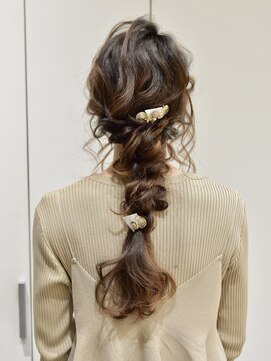 オートル 綱島店(AUTRE by FUGA hair) ロングの編みおろし☆ドレスヘア【AUTRE綱島店】30代40代50代