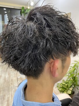 アオイ(AOI) ツイストスパイラルパーマ