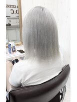 ディーシー 池袋(D.C)&nbsp;ホワイトカラー/ブリーチカラー/ハイトーンカラー/ギャル