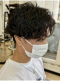 波巻きパーマセンターパートツイストパーマメンズマッシュパーマ