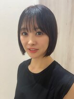 フルール(Fleur)&nbsp;30代髪型 ボブ ショート 前髪カット 韓国風 暗髪