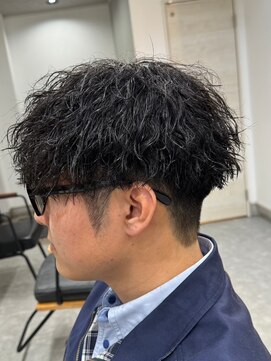 フゥ 宇都宮(FeU) 波巻きスパイラルパーマツイストパーマメンズマッシュパーマ