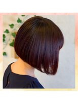 ミマインズ(MeMines)&nbsp;大人かわいい暗髪な髪質改善アシンメトリーマッシュショートh