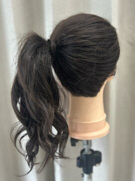 ヘアセットサロン サロンエイミー(salon aemii) ナチュラルサイドポニー