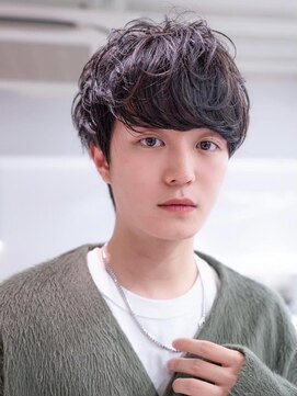 ケアリー 練馬(Carelly) デザインカラー/レイヤーカット/ウェットヘア/オリーブベージュ