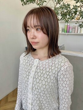 ローブ(L’AUBE) ミディアムベージュカラーイルミナカラーデザインカラー岡崎