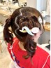 【13：00～ライブヘアセット】2400円　りぼんの編み込みなどの特殊ヘアに