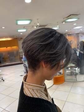 シルバーグレージュ