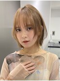 くびレイヤーボブルフネビージュ小顔ワンレンこなれミディ