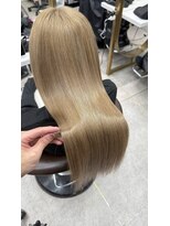 ロンド レア 天神大名店(Lond Le’a) 着物/ミディアムレイヤーカット/似合わせカット/大人ガーリー