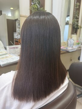 コアフィールフィス(COIFFURE fils) 新規お得クーポンあり【見附 今町】M3Dストレート