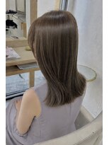 ロロ(Lolo)&nbsp;透明感カラーハニーベージュ