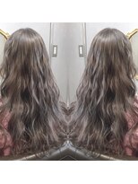 イル(iLu.)&nbsp;アッシュグレー