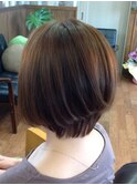 ショートボブ