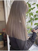 [ ハイトーンベージュ ]