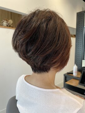 ベイシー ヘアアンドコミュニティ(Bei_C) くびれショート