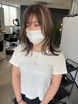 キング 梅田(K!ng) 梅田ハイライトカラー梅田インナーカラー梅田シールエクステ