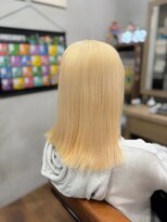 ヲタクに美容室は難しい。 ブリーチ抜きっぱなし+トリートメント