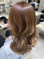 コルソ バイ ケーツー(CORSO by k-two) 透明感ライトベージュ小顔カット