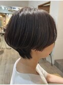 ミディアムからばっさり!ハンサムショート