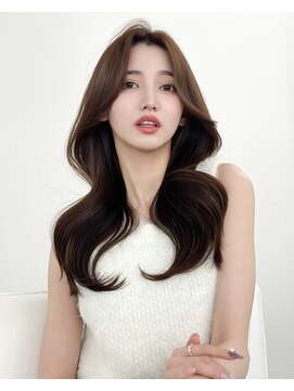 アマトウキョウスマートサロン(AMA TOKYO×Smart Salon) 韓国ヘア　レイヤーカット　顔まわり