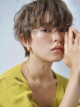 コンティロミー(CONTI ROMMY.) 20代30代40代50代☆ショートボブマッシュパールベージュ