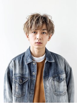 【岡山駅前】《メンズカット＋眉カット￥3400》お手頃価格のメンズカットで、毎日をもっと素敵に！