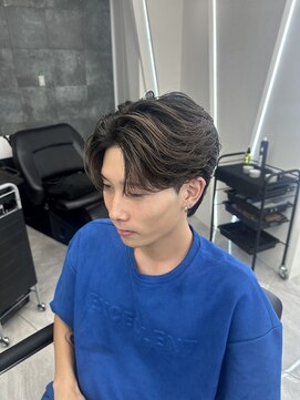 トゥルークリエイション 大宮(True Creation) MEN’S HAIR/波巻ツイストスパイラル/フェザーパーマ/大宮