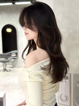 シティ(CITY) ロングヘア レイヤーカットロング ロングレイヤー 顔周りカット