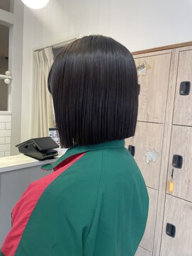 ハイレート ウニクス川越店(Hairate) [Ikeda]切りっぱなしボブ