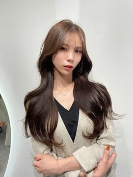 ベール(Vale) レイヤーカット/髪質改善/ヘーゼルブラウン