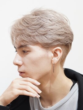 ビカム 名駅(become) フェザーショート