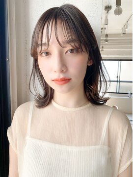 レア 表参道(L'ea) 黒髪クラゲヘアーオリーブグレー小顔ココアベージュ