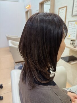 ティアラ Tiara コマーシャルモール博多店 a